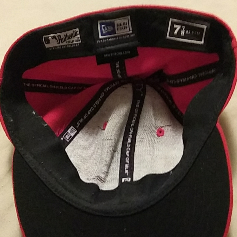 Baseball cap. - Picture 4 of 4